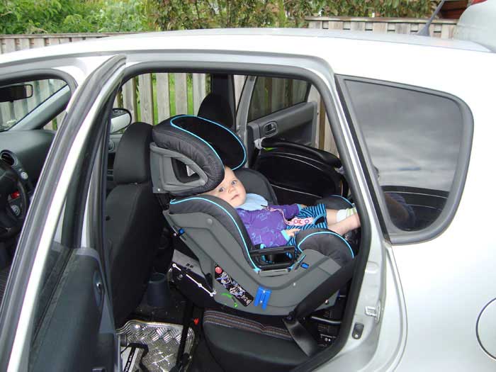 Te ayudamos a elegir la silla de coche SEGURA para tu bebé en Zamora